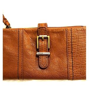The Sak Leather Wallet In Excellent Condition